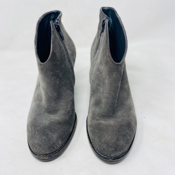 Paul Green grey distressed suede ankle booties - Picture 2 of 8